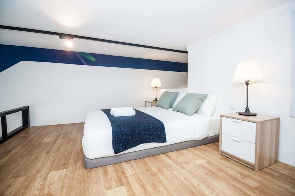 The Establishment EST KL Sentral Design Studio, 1 Queen Bed, Balcony 2