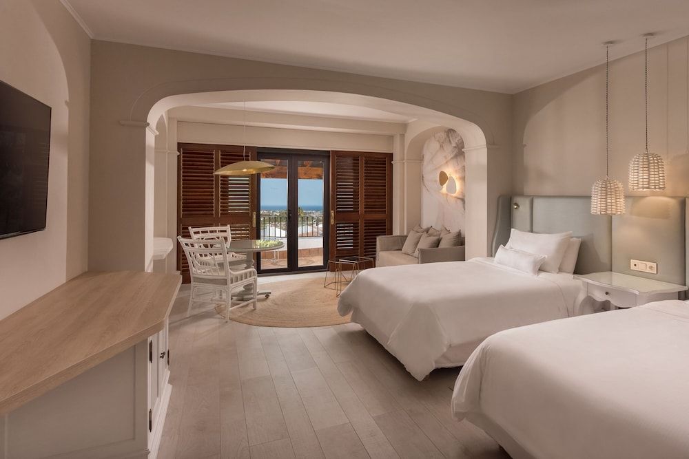 Panoramic Room, 2 Queen Beds, Non Smoking
