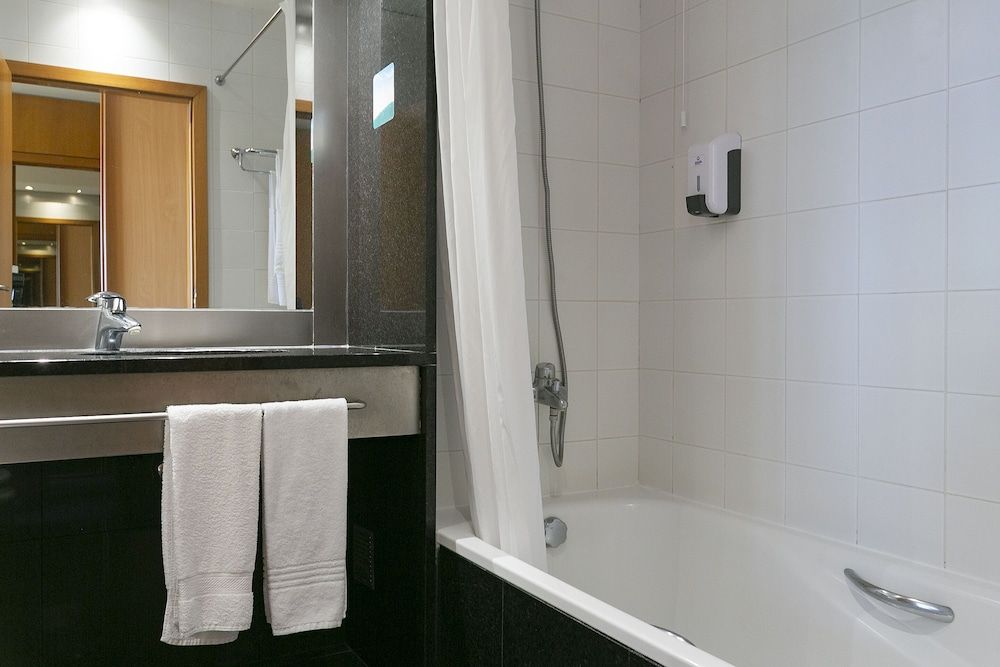 Hotel Colombo Double or Twin Room 6