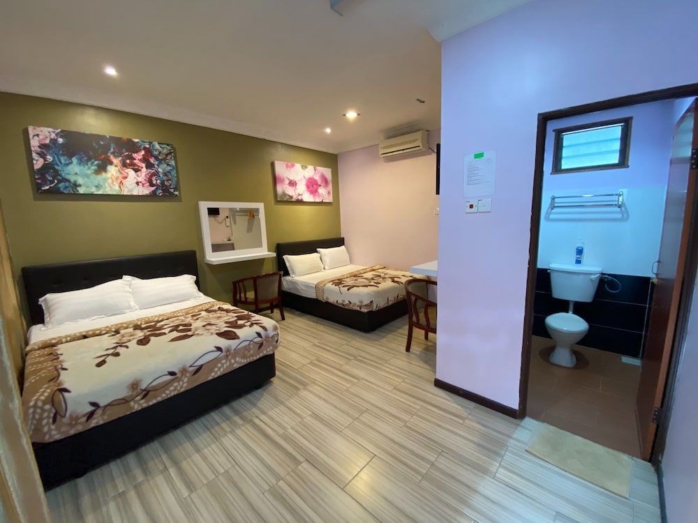 Redang De' Rimba Resort Quadruple Room 4