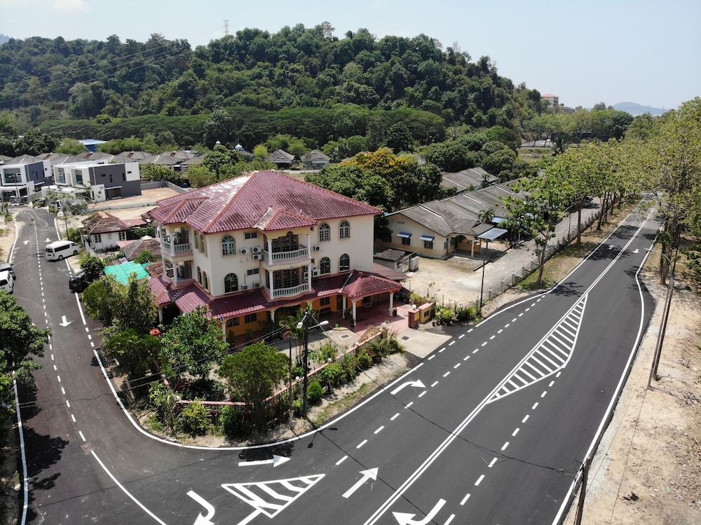 The Room Concept Homestay Standard Double Room, 1 Queen Bed 7