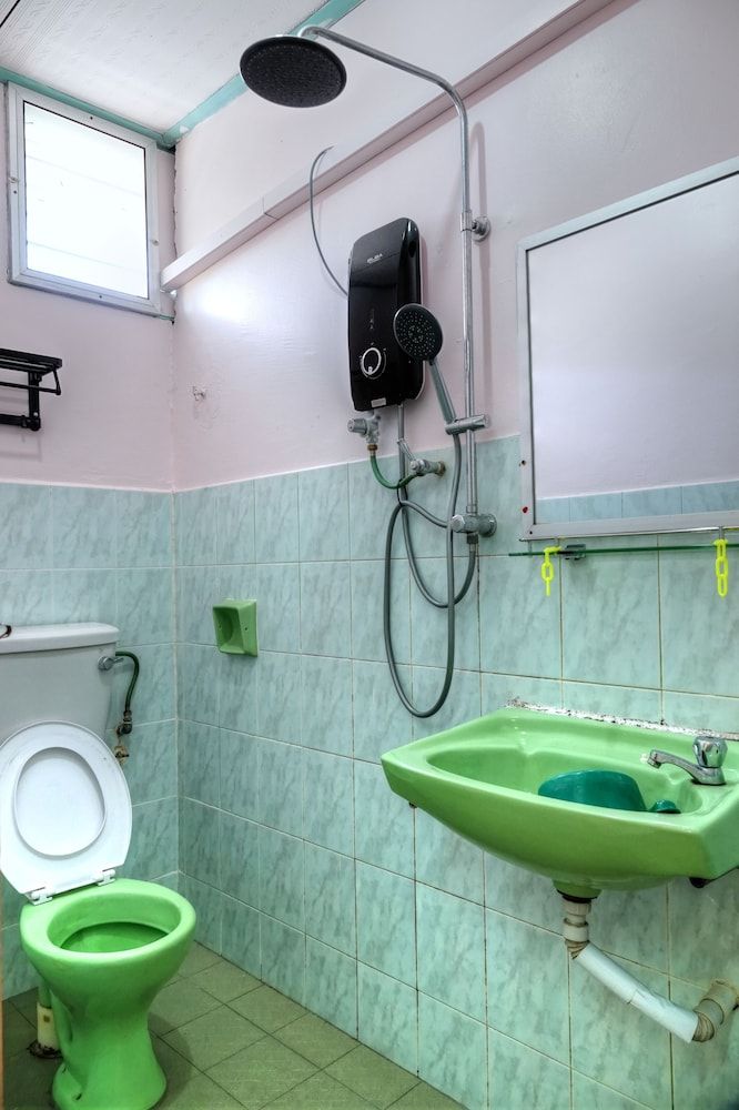 The Room Concept Homestay Standard Double Room, 1 Queen Bed 9