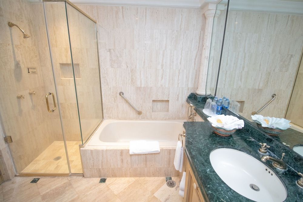 Grand Isla Navidad Golf & Spa Resort with Marina Grand Deluxe Kids Free 17