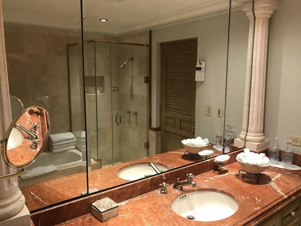 Grand Isla Navidad Golf & Spa Resort with Marina Parlour Suite 12