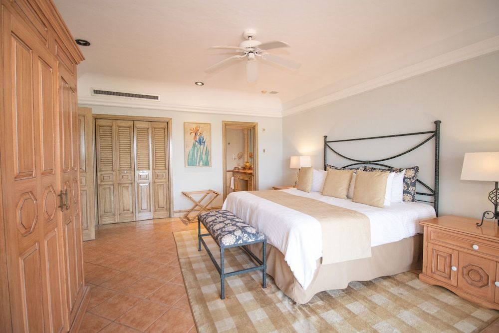 Grand Isla Navidad Golf & Spa Resort with Marina Parlour Suite 4