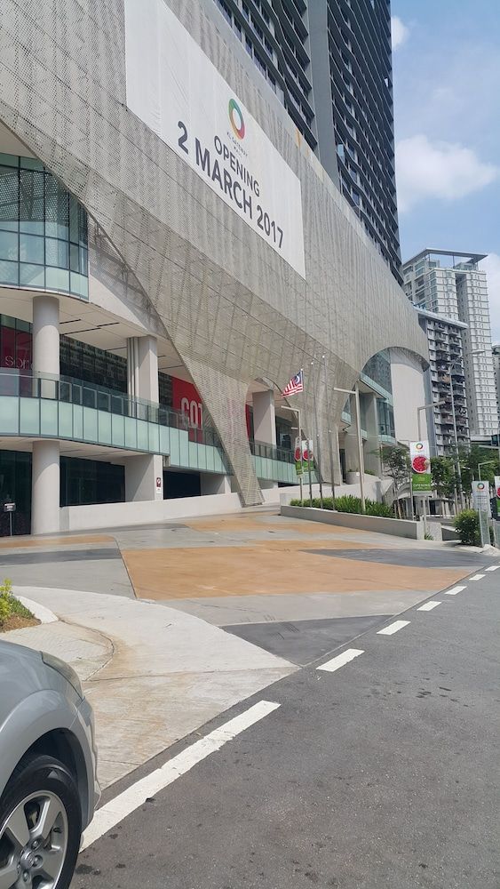 undefined KL Gateway Luxury Apartment 4