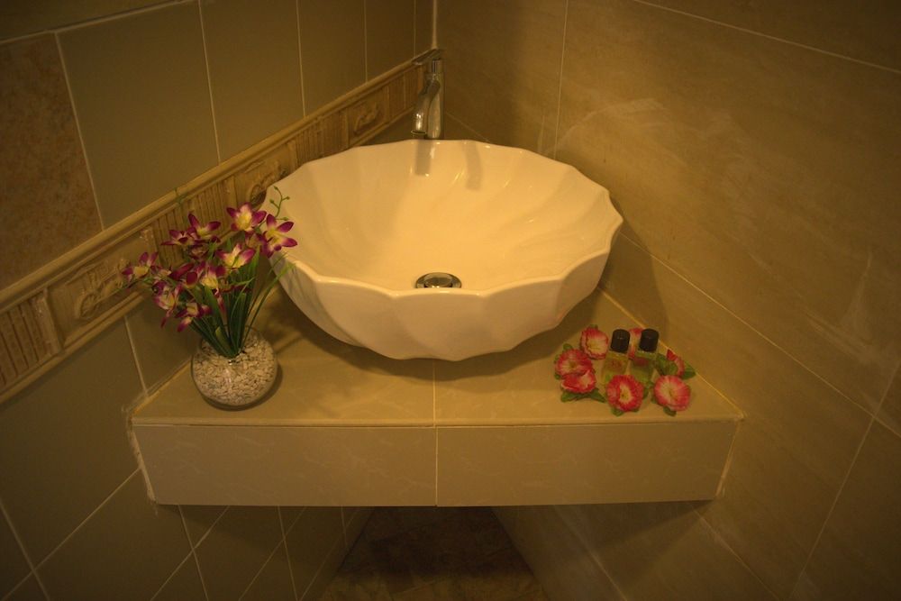 undefined S8 Boutique Hotel 9