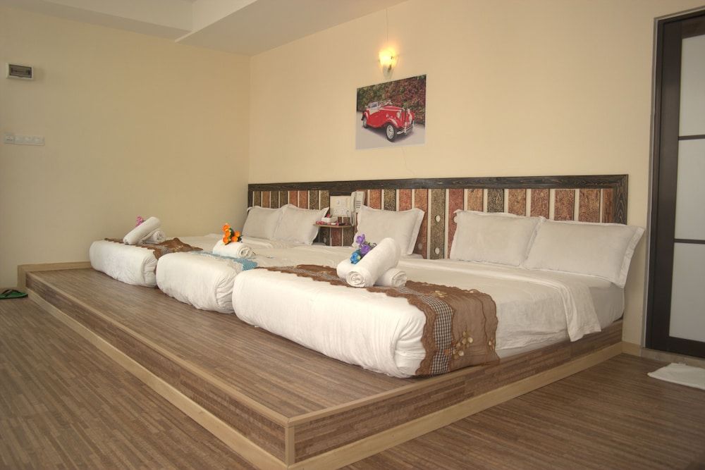 undefined S8 Boutique Hotel 9