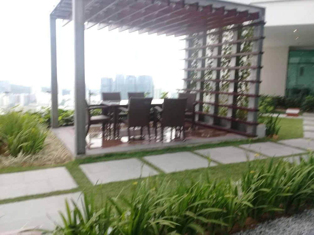 undefined Kardean Intl at Vogue Suite 8