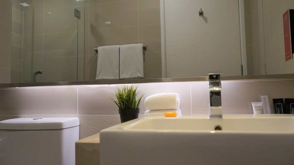 Ramada Suites by Wyndham Kuala Lumpur City Centre Executive Studio Suite, 1 Twin Bed, Non Smoking 5