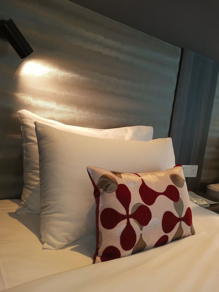 Ramada Suites by Wyndham Kuala Lumpur City Centre Executive Studio Suite, 1 Twin Bed, Non Smoking 2