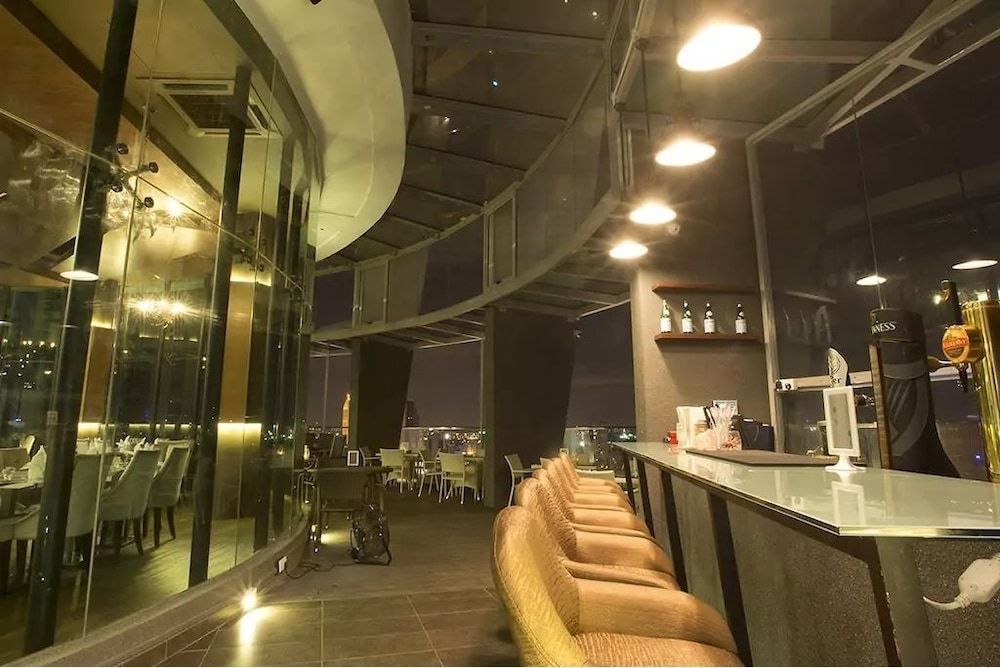 undefined Wong's Homestay at Regalia Residence 9