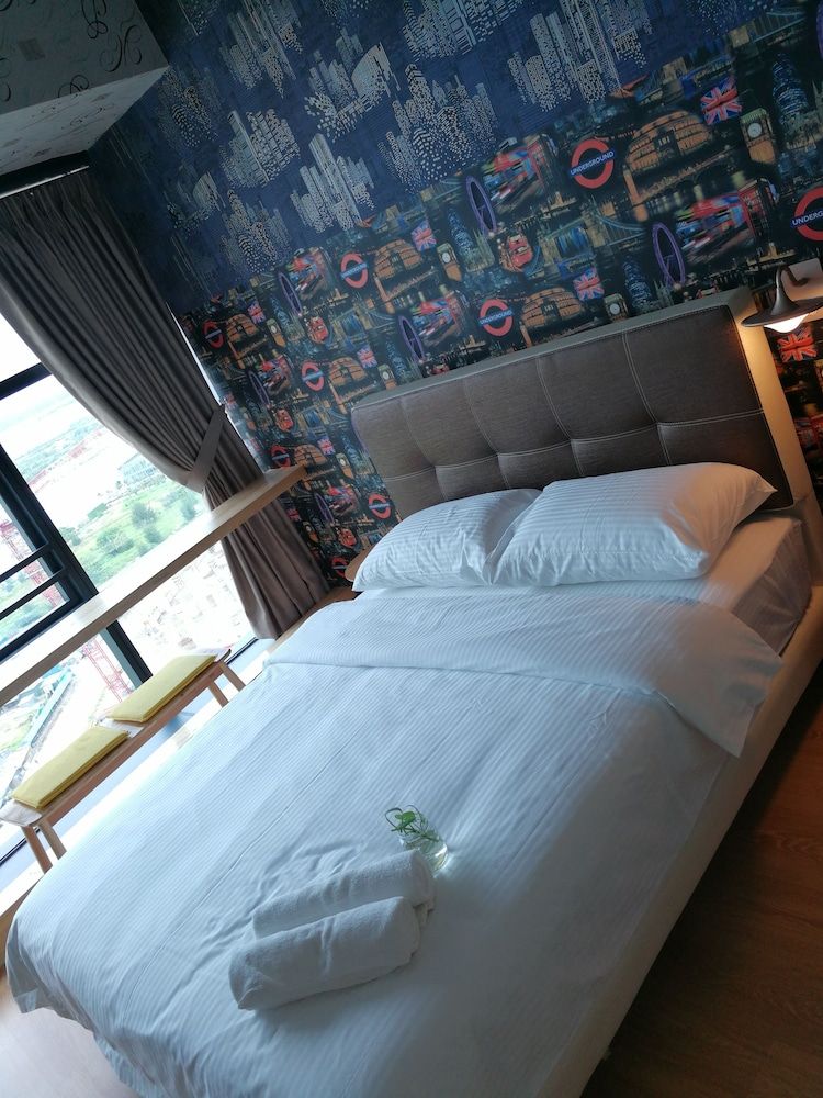 De Chukai Hotel Queen Room 4