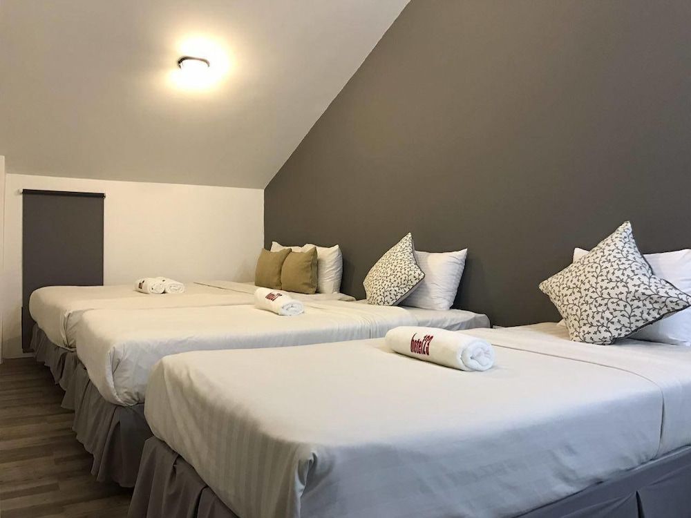 undefined Magnum Hometel 5