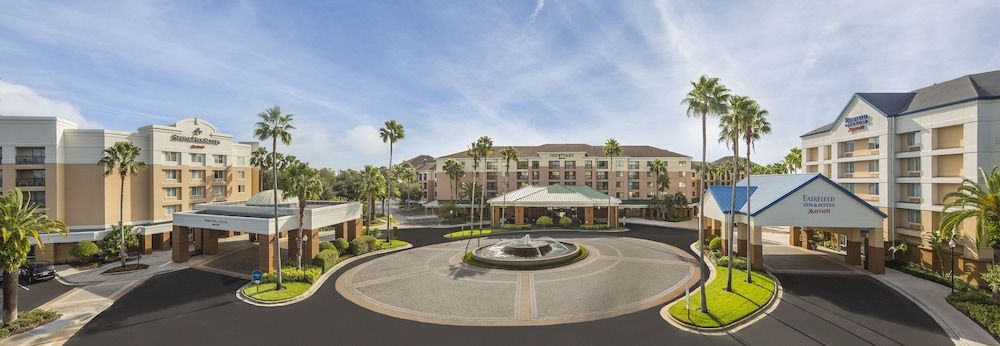 undefined Fairfield Inn & Suites Lake Buena Vista in Marriott Village 7