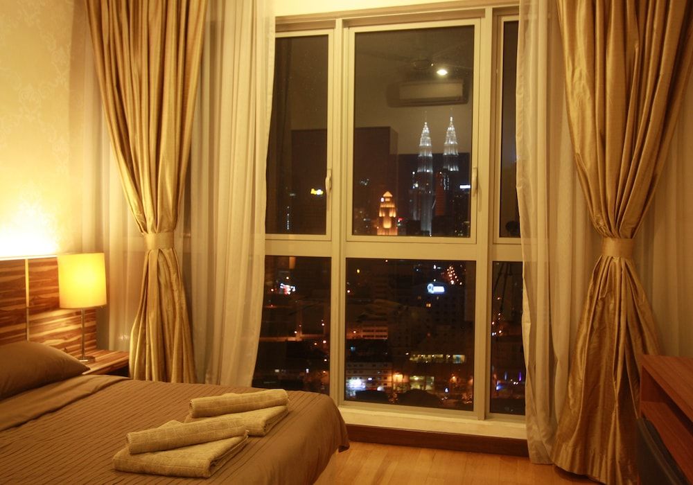 undefined Amazing Rooftop View at Regalia KL 9