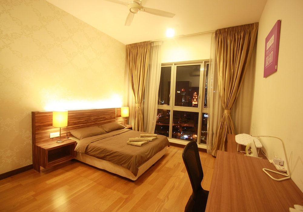 undefined Amazing Rooftop View at Regalia KL 7