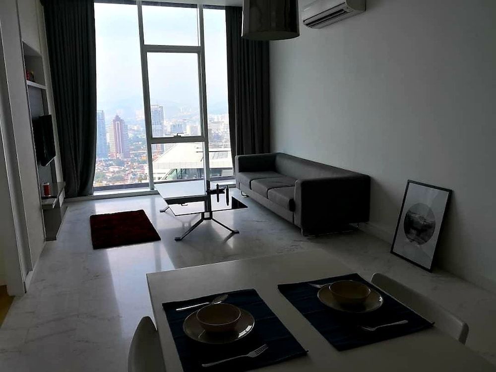 Fitzpatrick Platinum Residence Comfort Studio Suite 2