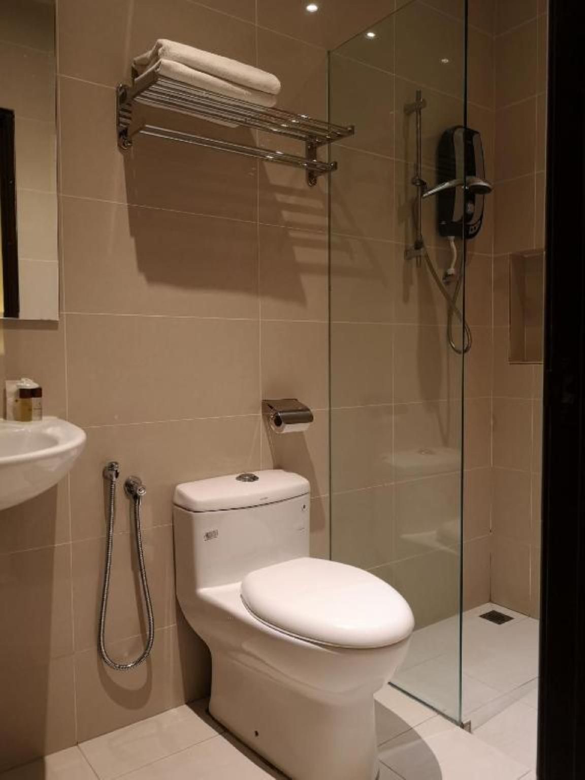 Lilla Waterfall Retreat @ Sg Lembing, Kuantan  Kampung Loft with BBQ Space 2