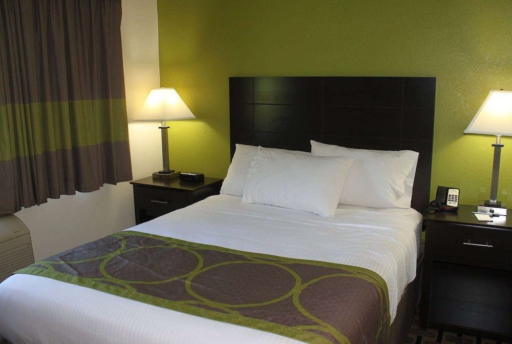 Room, 1 Queen Bed, Accessible, Non Smoking