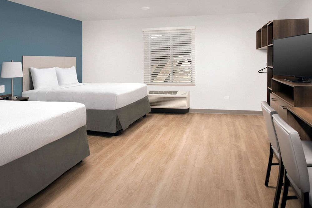 Standard Room, 2 Queen Beds, Non Smoking