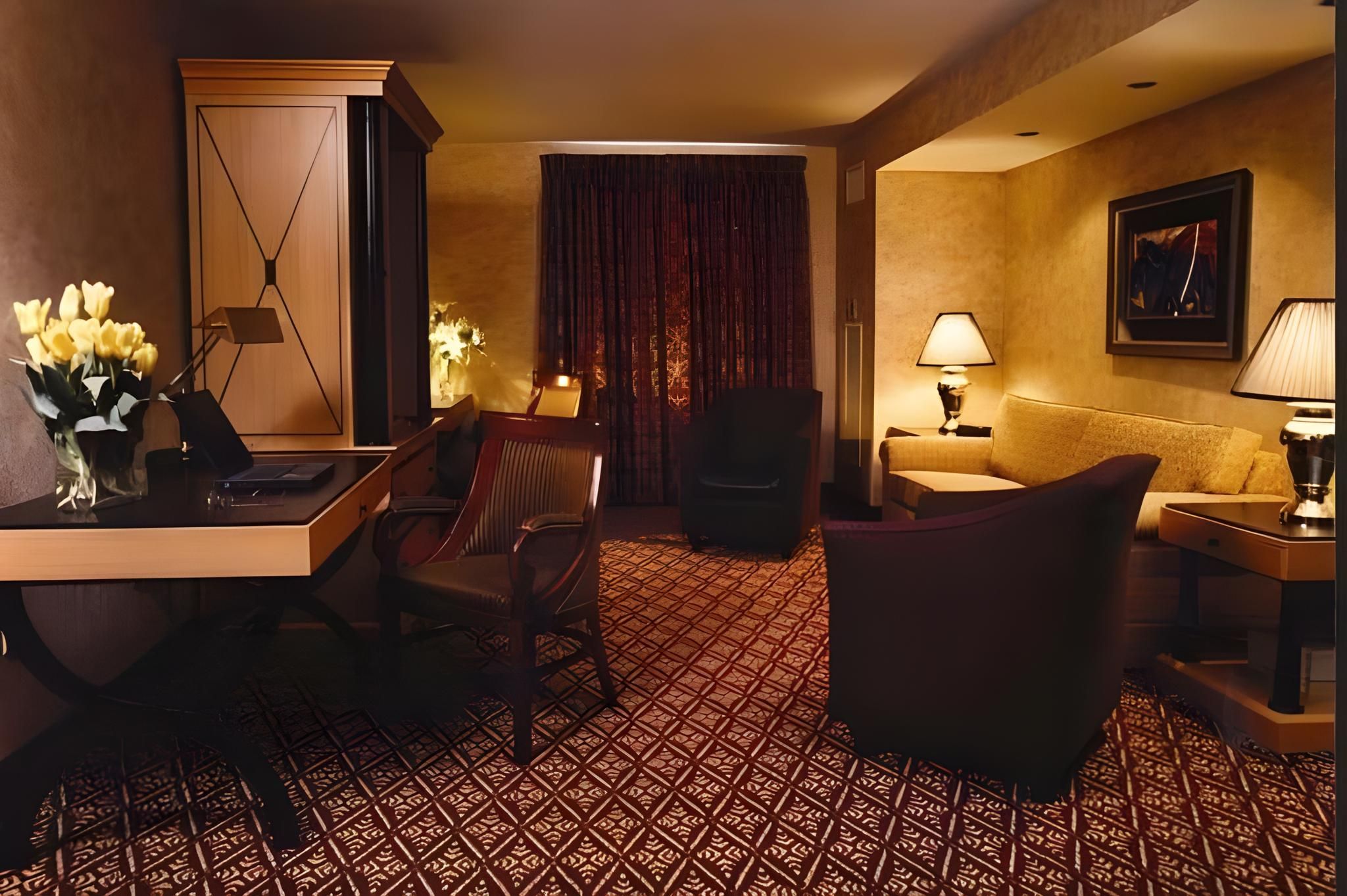 2 Double Beds Suite Non-Smoking