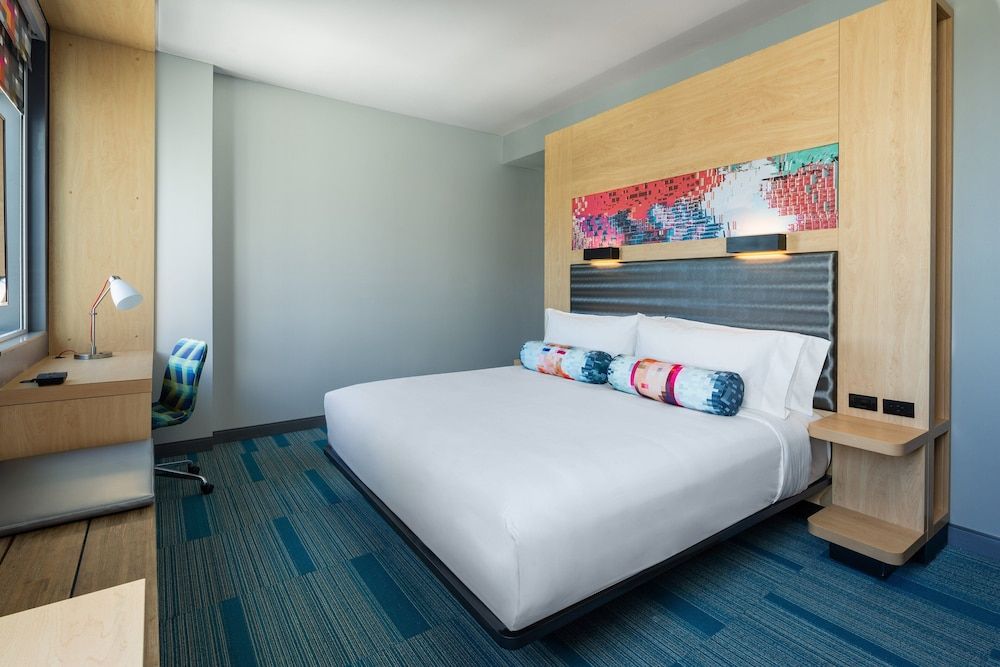 undefined Aloft Miami Aventura 3