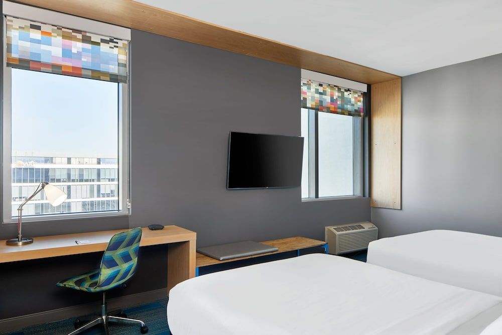 undefined Aloft Miami Aventura 2