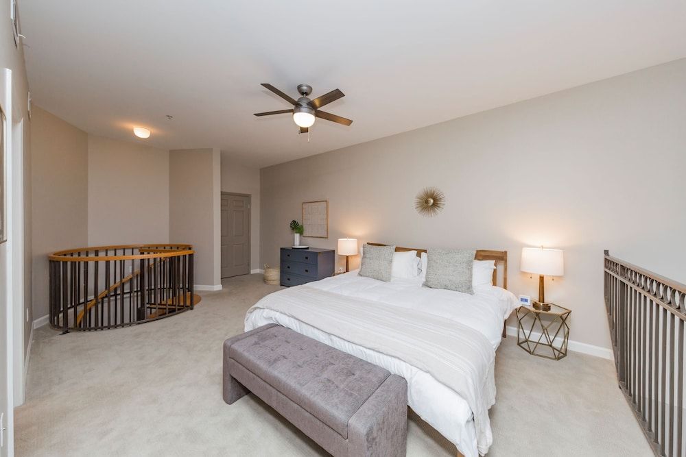 Superior Loft