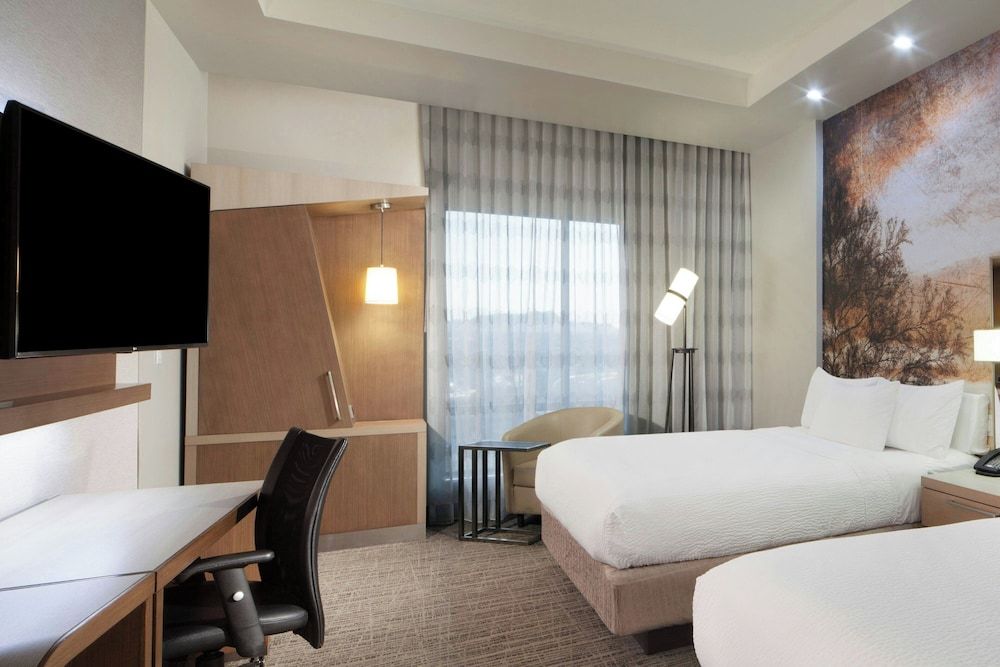 Room, 2 Queen Beds