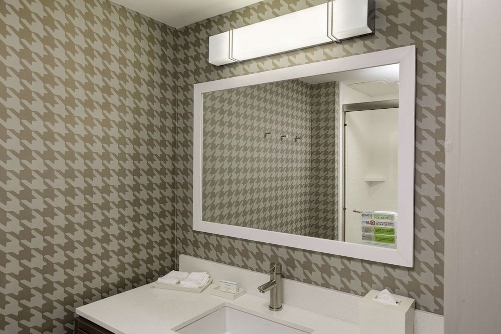 Studio, 2 Queen Beds, Accessible (Hearing)