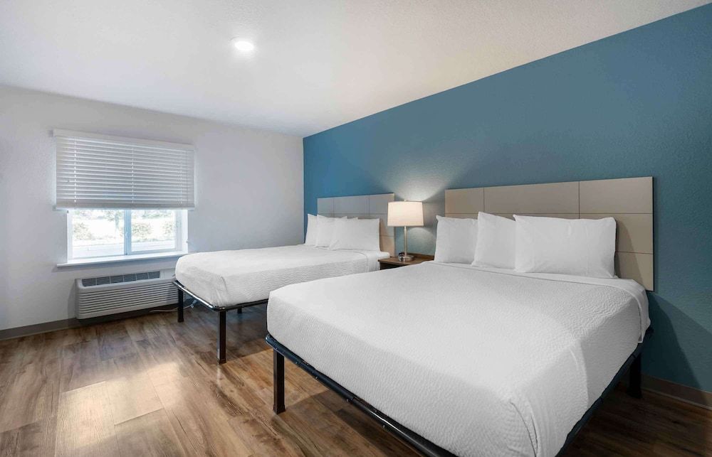 Extended Stay America Select Suites Deerfield Beach Standard Studio, Non Smoking, Refrigerator & Microwave