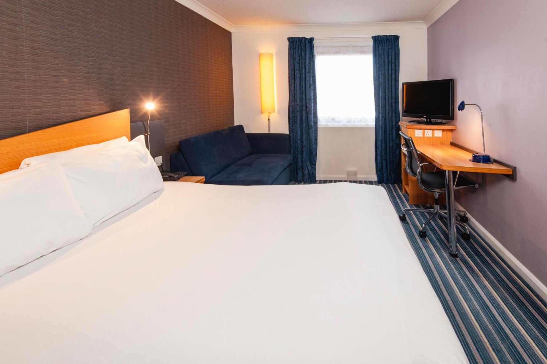 undefined Holiday Inn Express Inverness by IHG 7