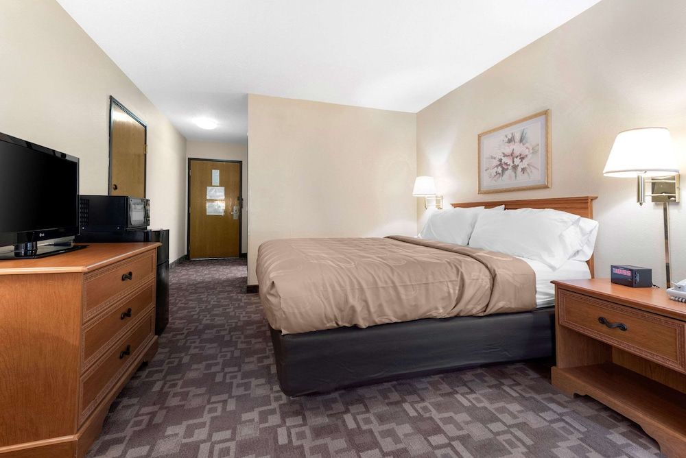 Room, 1 Queen Bed, Accessible, Non Smoking