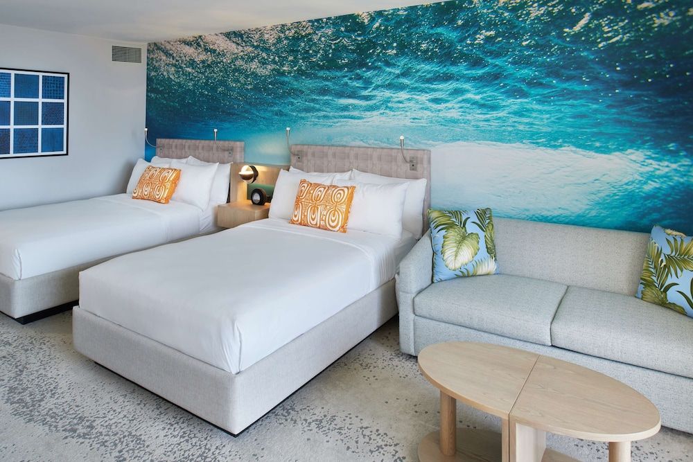 OUTRIGGER Waikiki Beachcomber Hotel Junior Suite, 2 Double Beds, Mobility Accessible