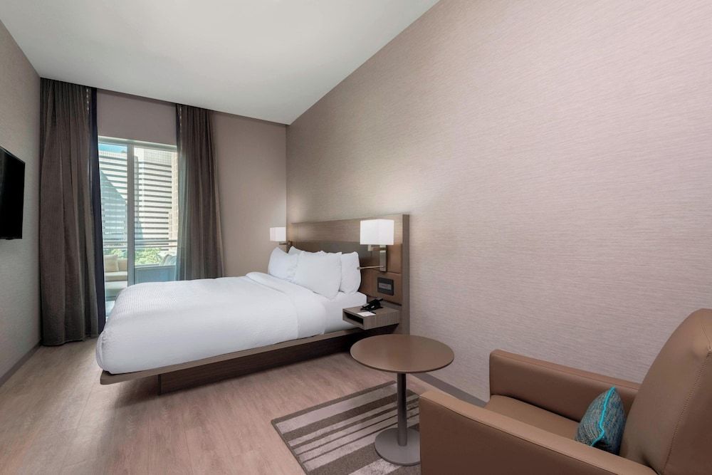 Suite, 1 King Bed with Sofa bed, Balcony