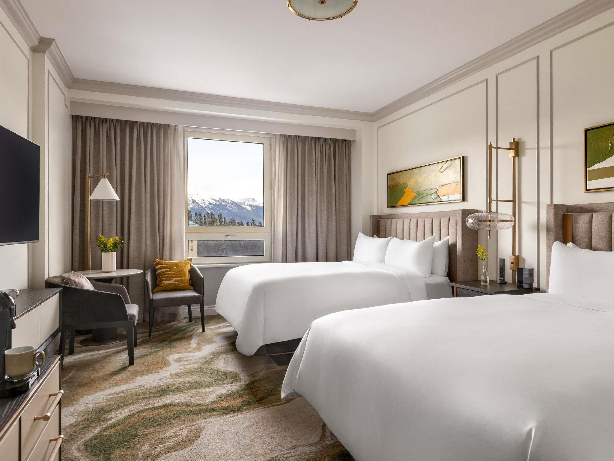 undefined Fairmont Chateau Lake Louise 4