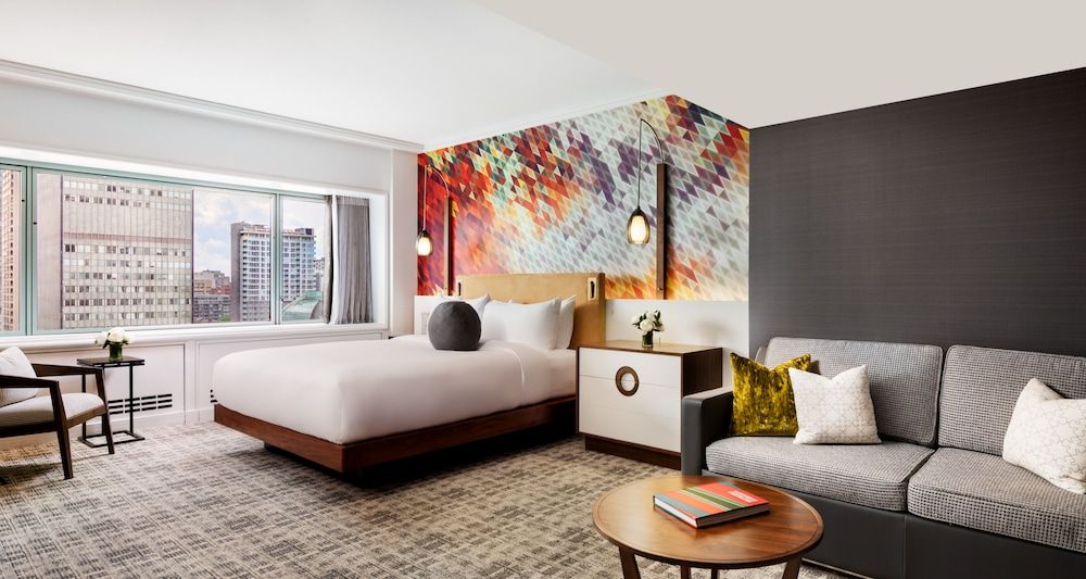 undefined Fairmont The Queen Elizabeth 4