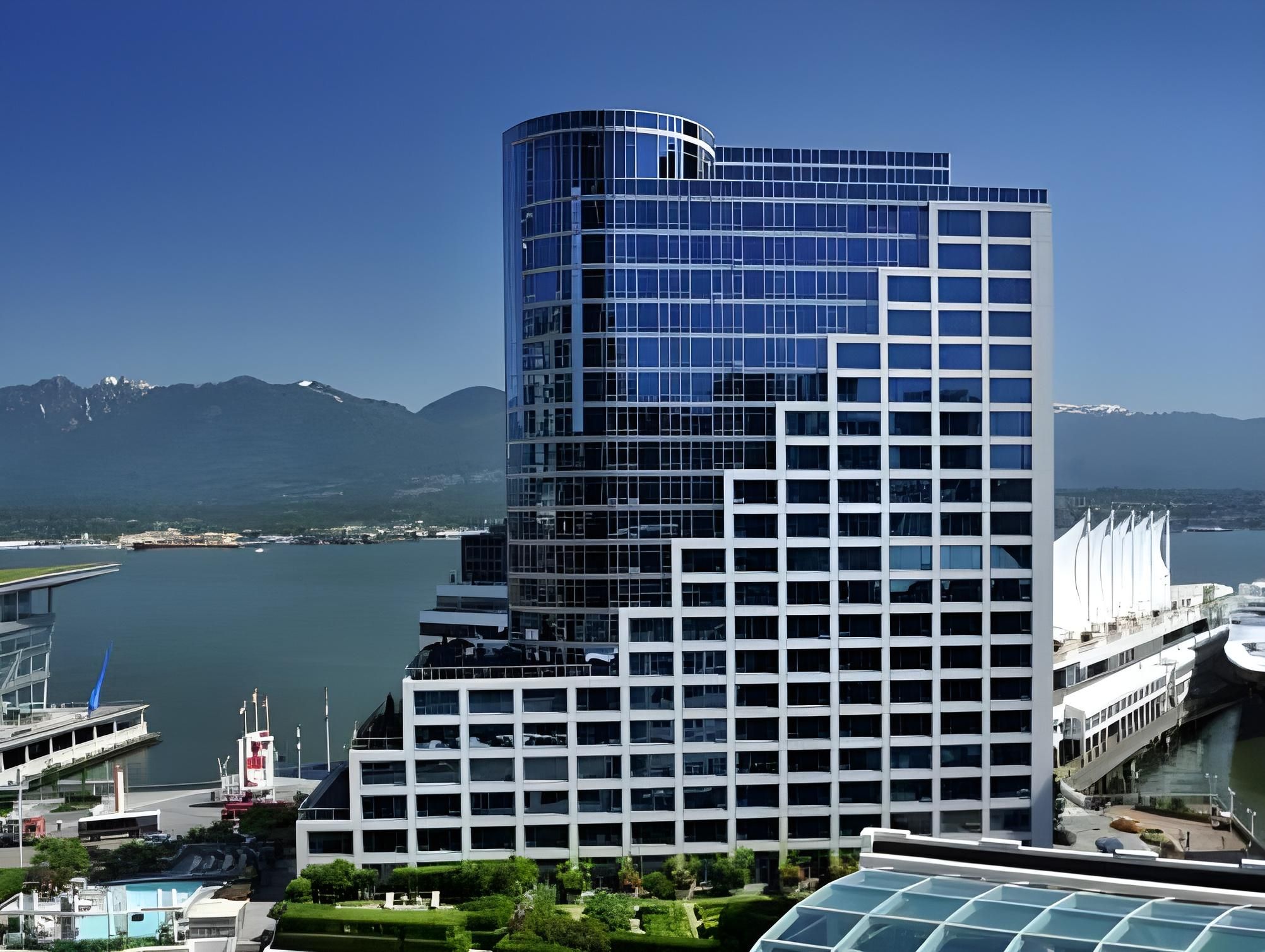 Fairmont Waterfront