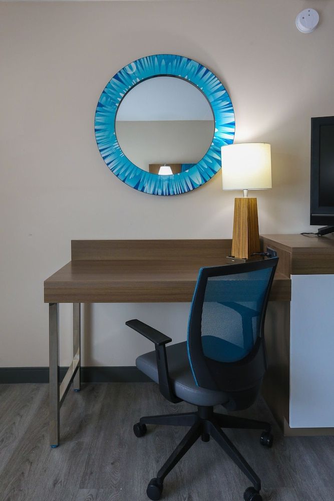 In-Room Business Center