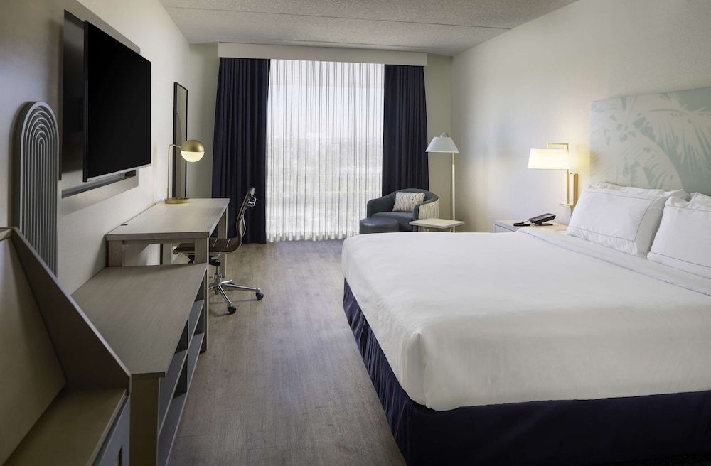Deluxe Room, 1 King Bed