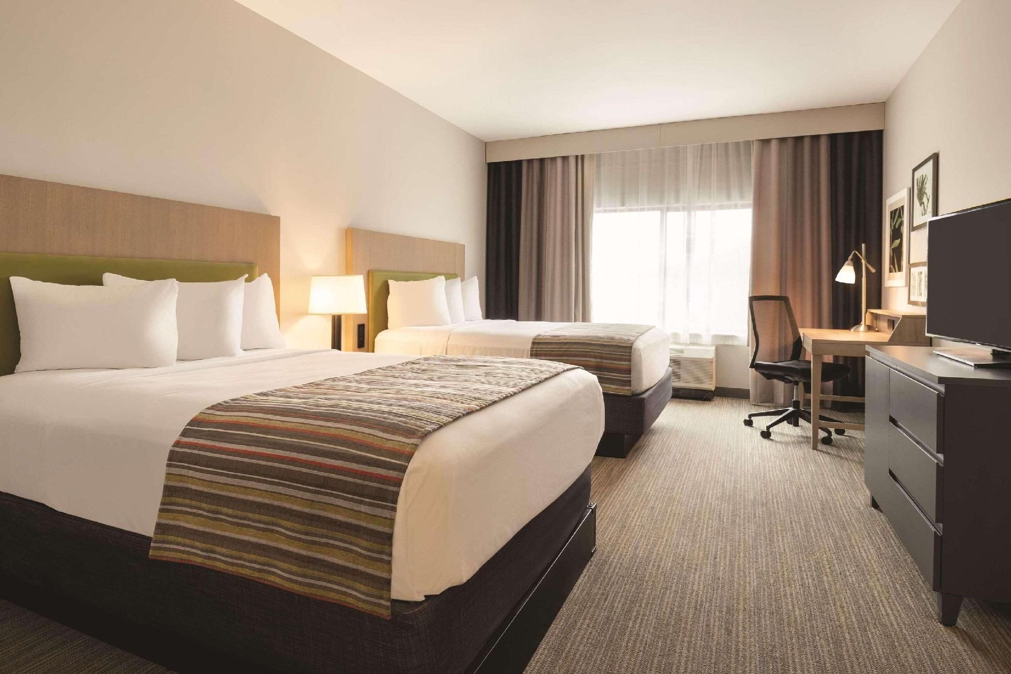 undefined Country Inn & Suites by Radisson, Page, AZ 3