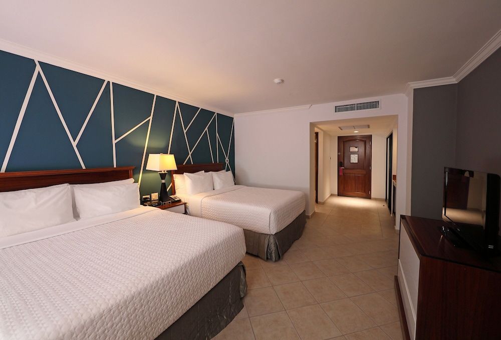 Standard Room, 2 Queen Beds