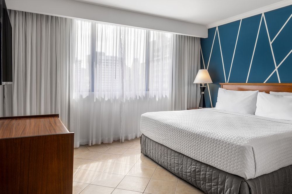 Suite, 1 Bedroom, Balcony