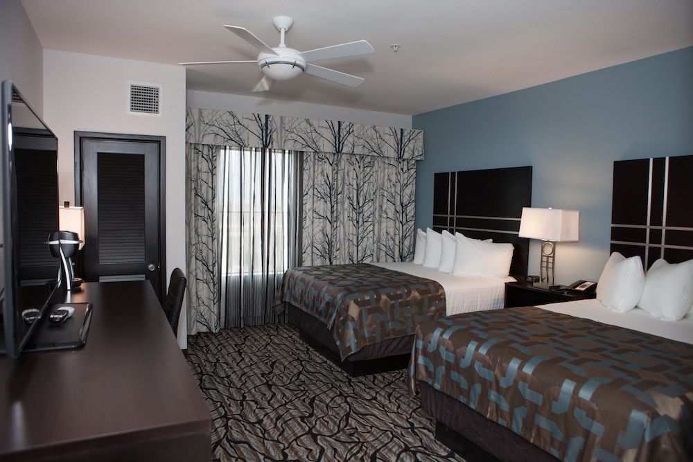 Suite, 2 Queen Beds, Accessible, Non Smoking