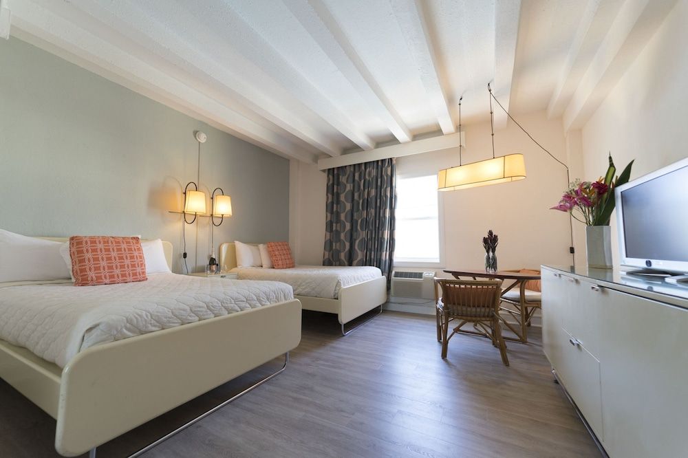 undefined Broadmore Miami Beach 3