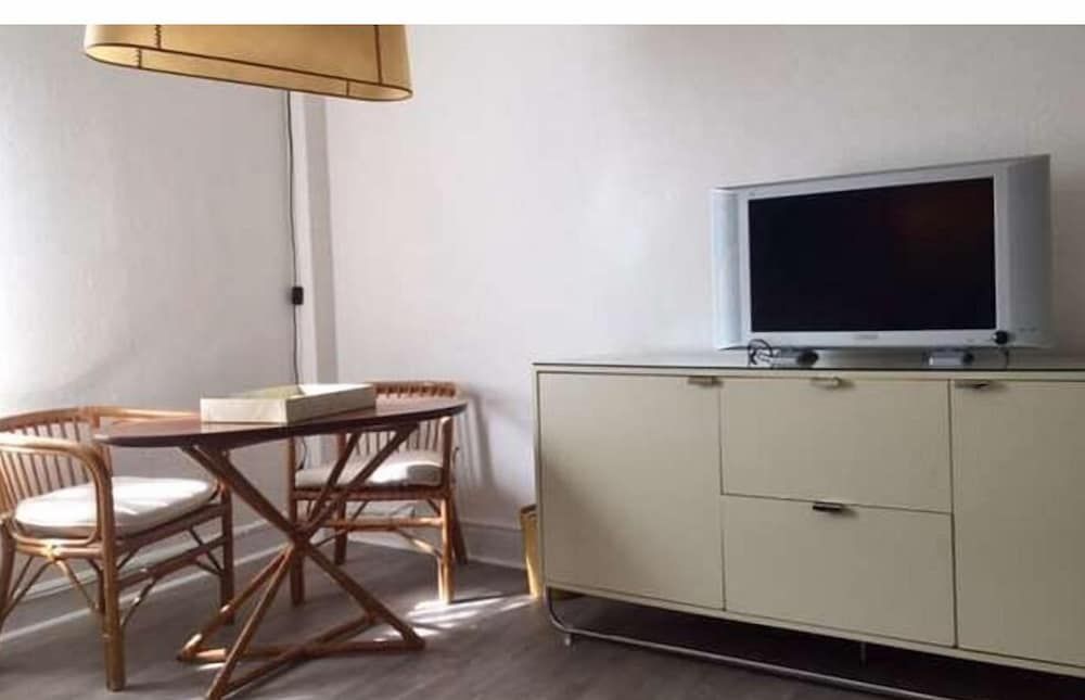 undefined Broadmore Miami Beach 10