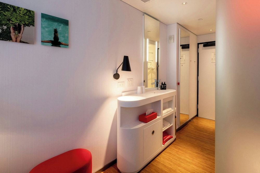 undefined citizenM New York Bowery 9