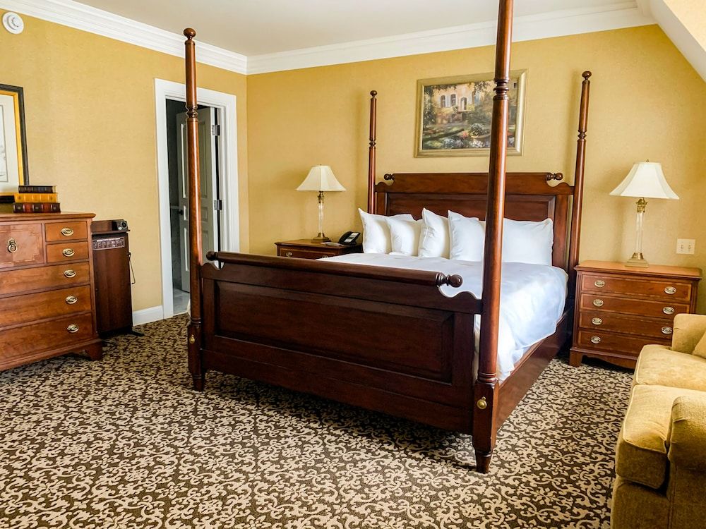 Suite (Buckingham)