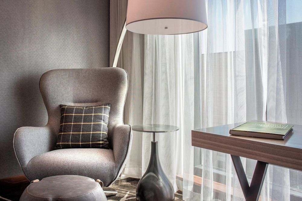 The Jacquard, Autograph Collection Room, 1 King Bed, Non Smoking 7